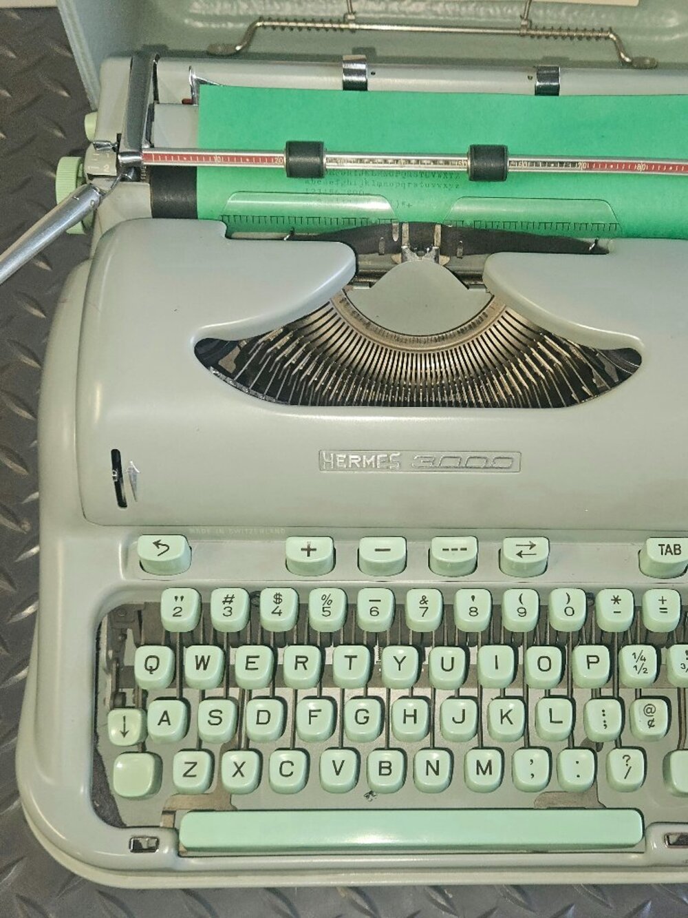 HERMES 3000 1964 VINTAGE TYPEWRITER SEAFOAM  {#828-3}